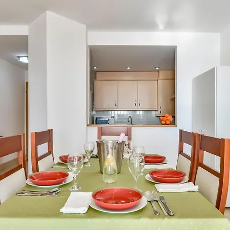 Guzman - Tramontana Apartamento *