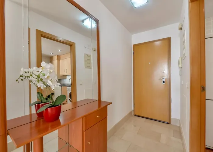 Guzman - Tramontana Apartament *